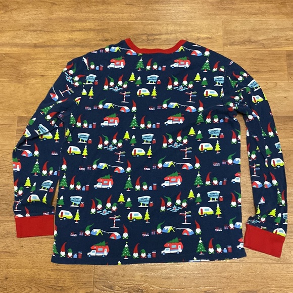 Wondershop large sleepwear/pajamas happy holidays - Picture 6 of 11